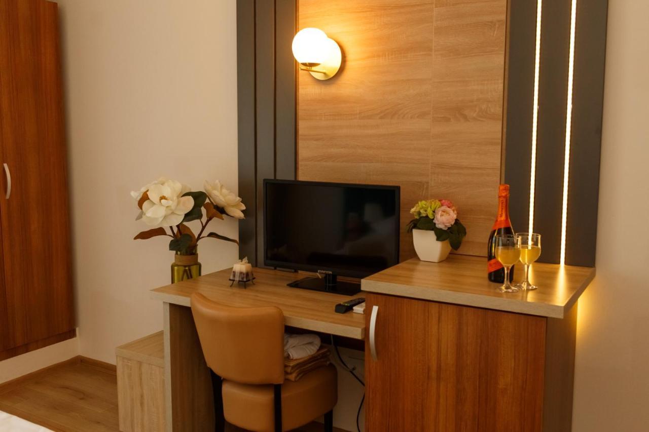Grand Hotel Astoria Mamaia Dış mekan fotoğraf